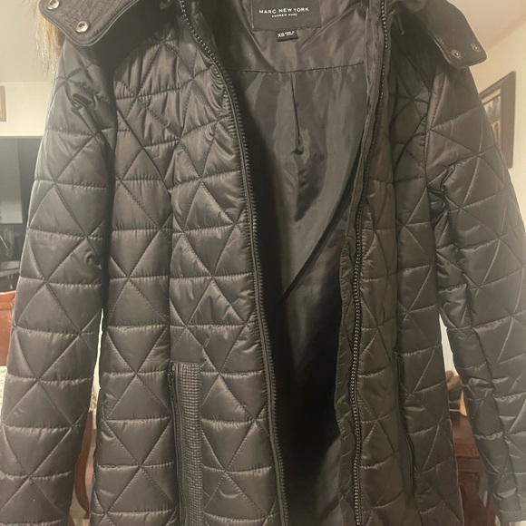 Marc New York
Chevron Quilted Down Jacket with Removable Faux Fur Hood - Picture 5 of 5